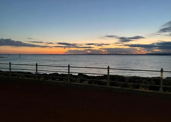 Eden Vale First Floor Sea View Apartment